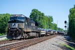 NS 4532 leads 60C south at Mason